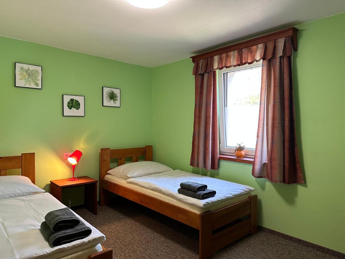 Ubytovani Smrk Nove Mesto pod Smrkem Exterior foto